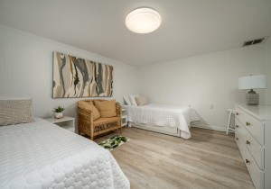 beachwalk7-39-bedroom-4.jpg