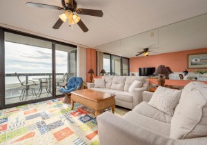 goldensands518-10-living-area.jpg