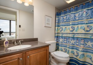 goldensands518-22-bath-2.jpg