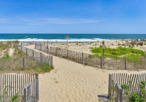 walkway-to-the-beach-lana-9.jpg