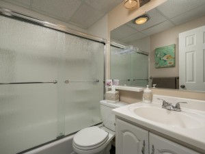 regency1-22-bath-2.jpg