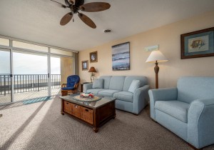 regency1-5-living-area.jpg