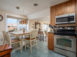 regency1-9-dining.jpg