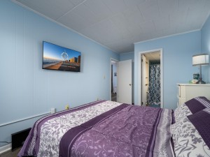 geaorgetown201-17-primary-bedroom.jpg