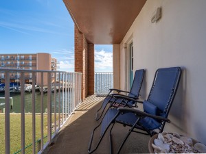 geaorgetown201-3-balcony.jpg