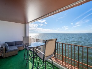 geaorgetown201-7-balcony-and-view.jpg