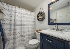 tiffaniebythesea318d-17-bath.jpg
