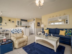 ihh133h-13-living-area.jpg