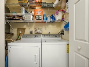 ihh133h-22-laundry.jpg