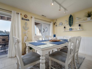 ihh133h-8-dining-area.jpg