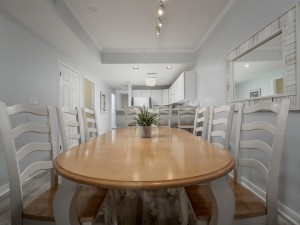 oceancastle301-10-dining-area.jpg