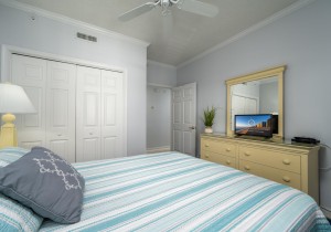 oceancastle301-18-bedroom-2.jpg