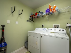 oceancastle301-19-laundry.jpg