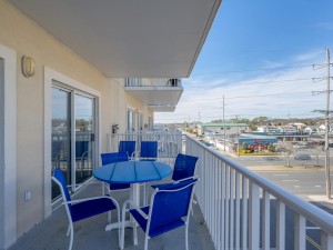 oceancastle301-3-balcony.jpg