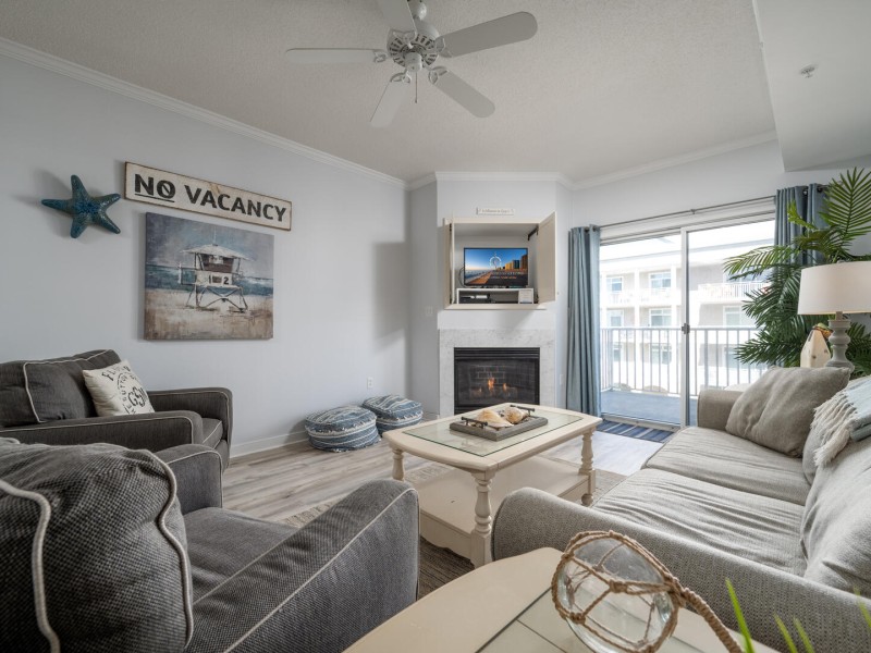 oceancastle301-5-living-area.jpg