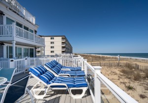 whitesandsvillage17-17-lower-balcony.jpg