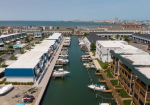gullwayth2812-2-exterior.jpg