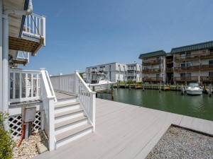 gullwayth2812-4-back-deck.jpg
