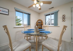 tealbay201-8-dining-area.jpg