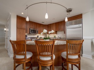 gateway1707-20-kitchen.jpg