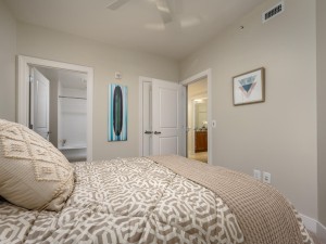 gateway1707-25-bedroom-3.jpg