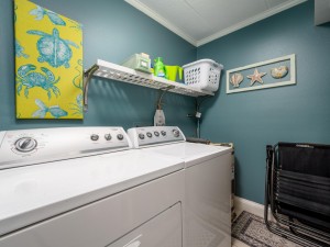 breakawayeast501-24-laundry.jpg
