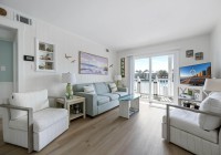 bayestates113b-11-living-area.jpg