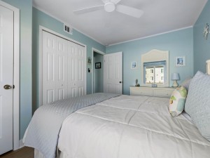 bayestates113b-26-bedroom-3.jpg