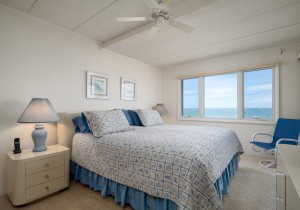 sungate203-17-primary-bedroom.jpg