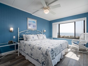 summersea2m-16-primary-bedroom.jpg