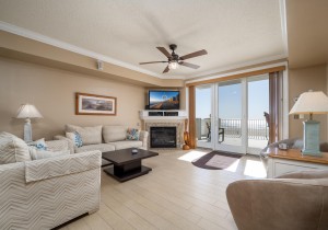 southbeach202-11-living-area.jpg