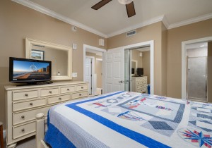 southbeach202-24-bedroom-2.jpg