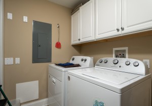 southbeach202-29-laundry.jpg