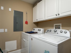 southbeach202-29-laundry.jpg