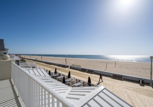 southbeach202-6-view-north.jpg