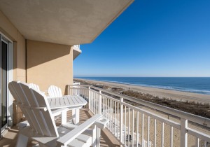 gateway309cr-1-balcony-view.jpg
