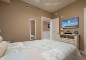 gateway309cr-16-bedroom-2.jpg