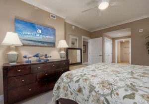 gateway309cr-19-primary-bedroom.jpg