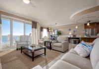 gateway309cr-9-living-area.jpg