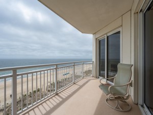 gateway713-1-balcony.jpg
