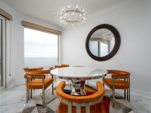 gateway713-16-dining-area.jpg