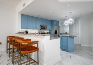 gateway713-20-kitchen.jpg