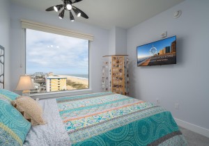 gateway713-23b-bedroom-4.jpg