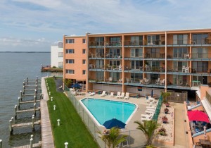 pontevista-3b-pool.jpg