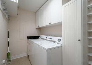 gateway1704-19-laundry.jpg