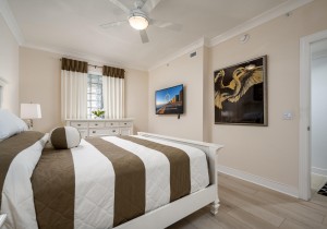 gateway1704-21-primary-suite.jpg