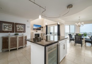 gateway1704-7-open-floor-plan.jpg