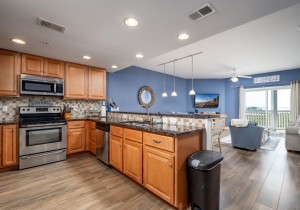 theview302-21-open-floor-plan.jpg