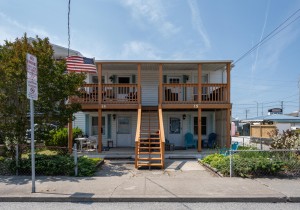 stanley4-2-exterior.jpg