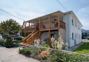 stanley4-3-exterior.jpg